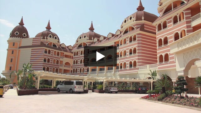 Royal Alhambra Palace - video z Giaty