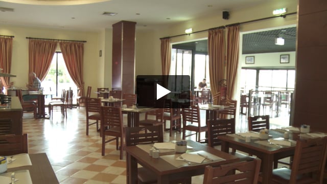 Hotel Vila Galé Marina - video z Giaty