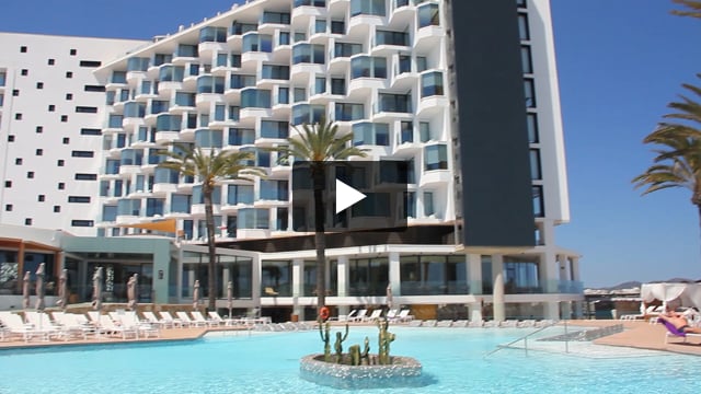 Hard Rock Hotel Ibiza - video z Giaty