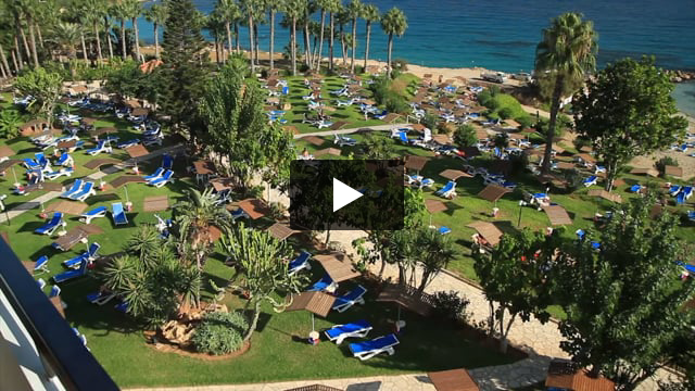 Cavo Maris Beach Hotel - video z Giaty