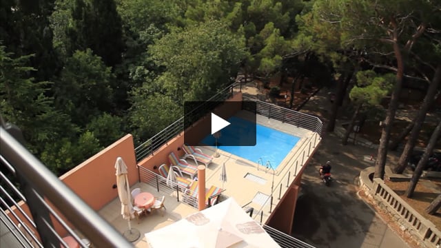 Hotel Tamaris, Novi Vinod - video z Giaty