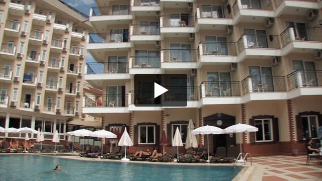 Riviera Hotel & Spa - video z Giaty