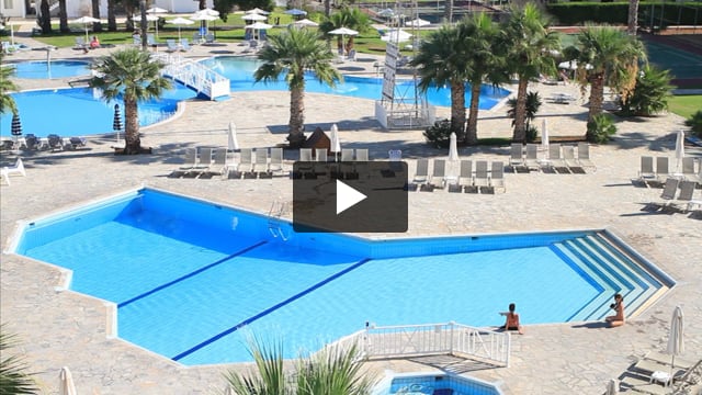 Papantonia Hotel Apartments - video z Giaty